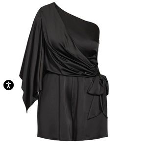 Play suit commanding